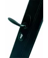 A2P1 streamlined multi-point rim lock